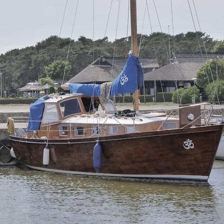 ホテル "Om" Yacht ニダ エクステリア 写真