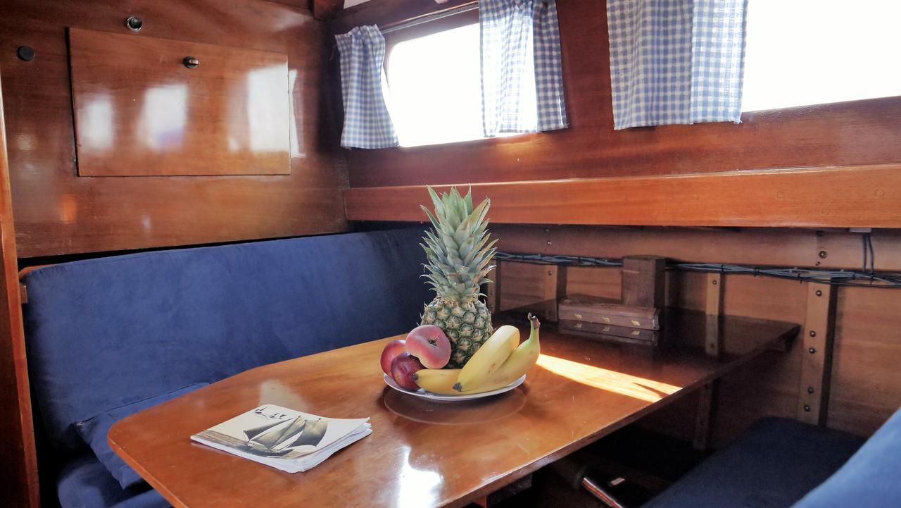ホテル "Om" Yacht ニダ エクステリア 写真