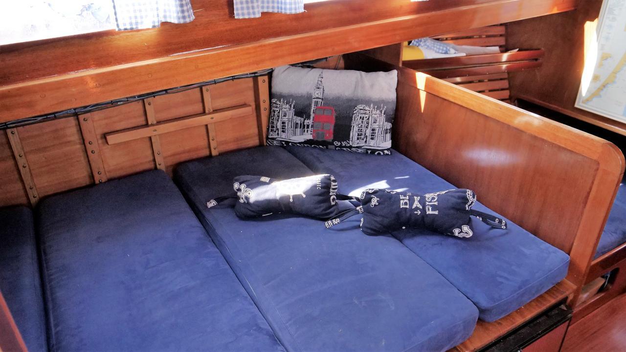 ホテル "Om" Yacht ニダ エクステリア 写真